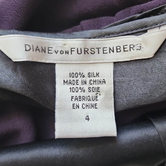 Diane Von Furstenberg 100% Silk Long Sleeve Blouse. - Picture 8 of 8